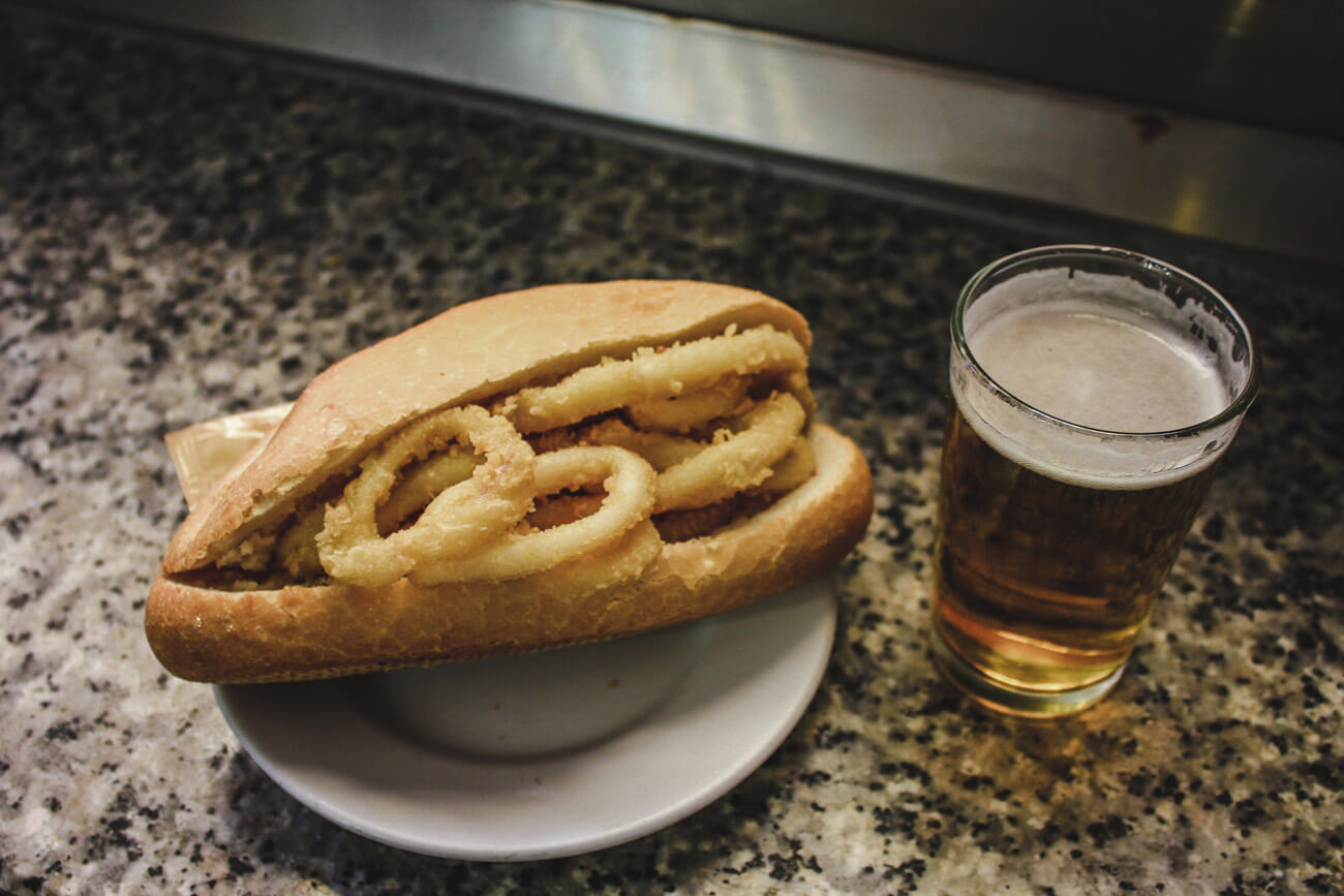 Calamari Sandwich / Bocadillo de calamares spain dish
