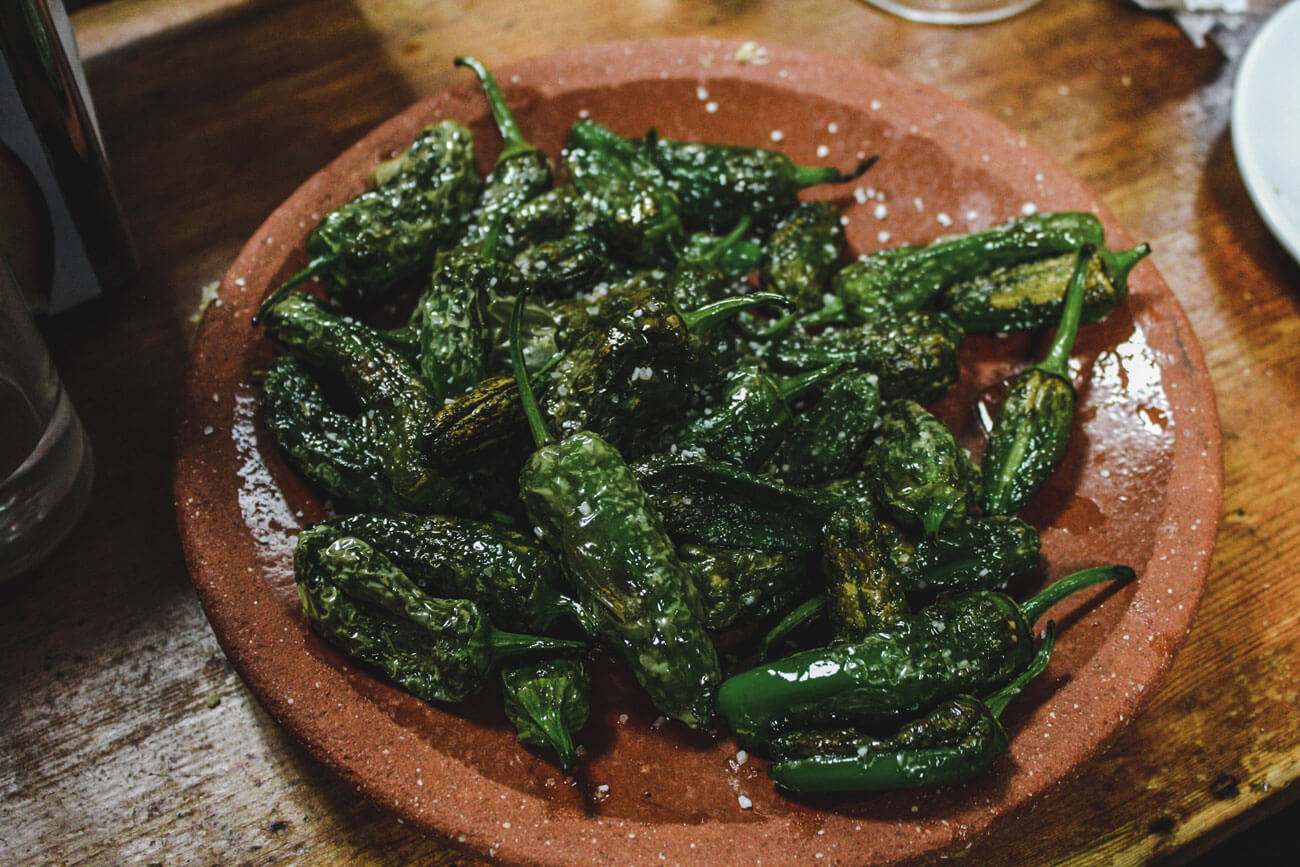 Pimientos de Padrón pain dishes