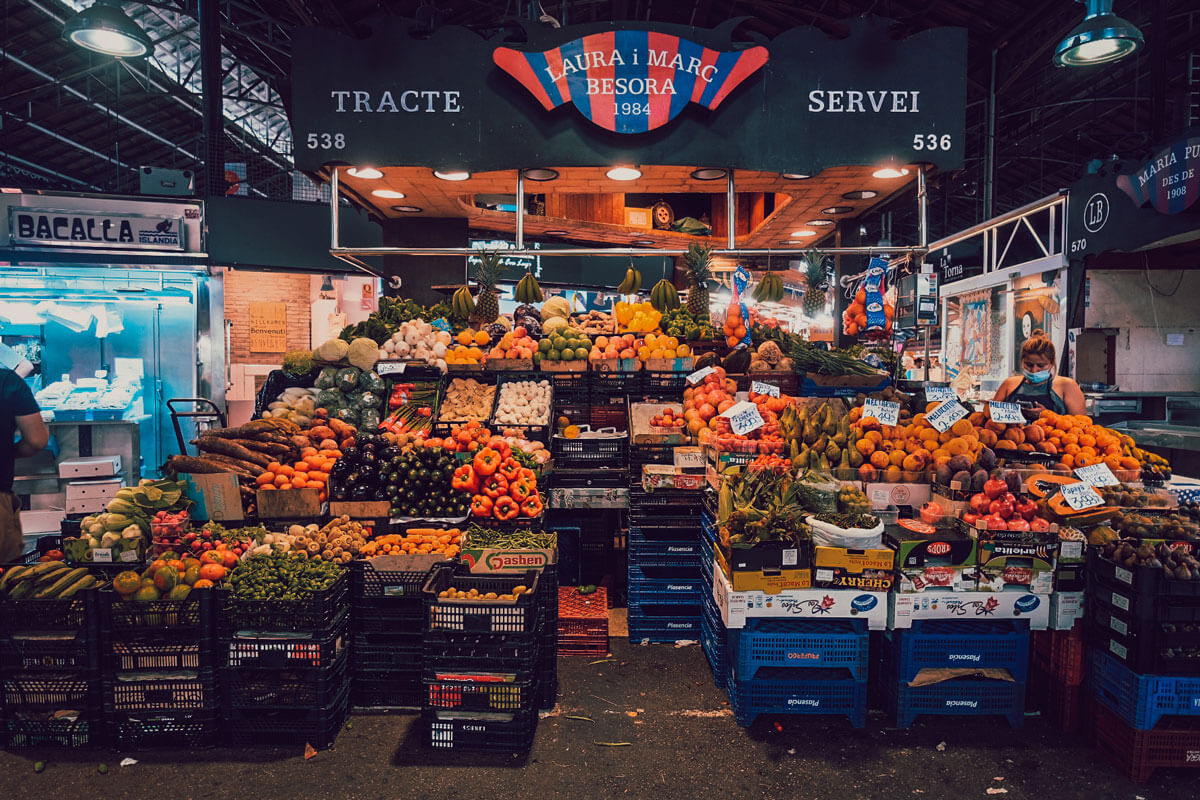 La Boqueria Market fruits shop 