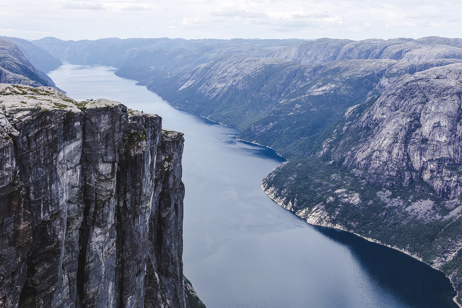 mount kjerag hike