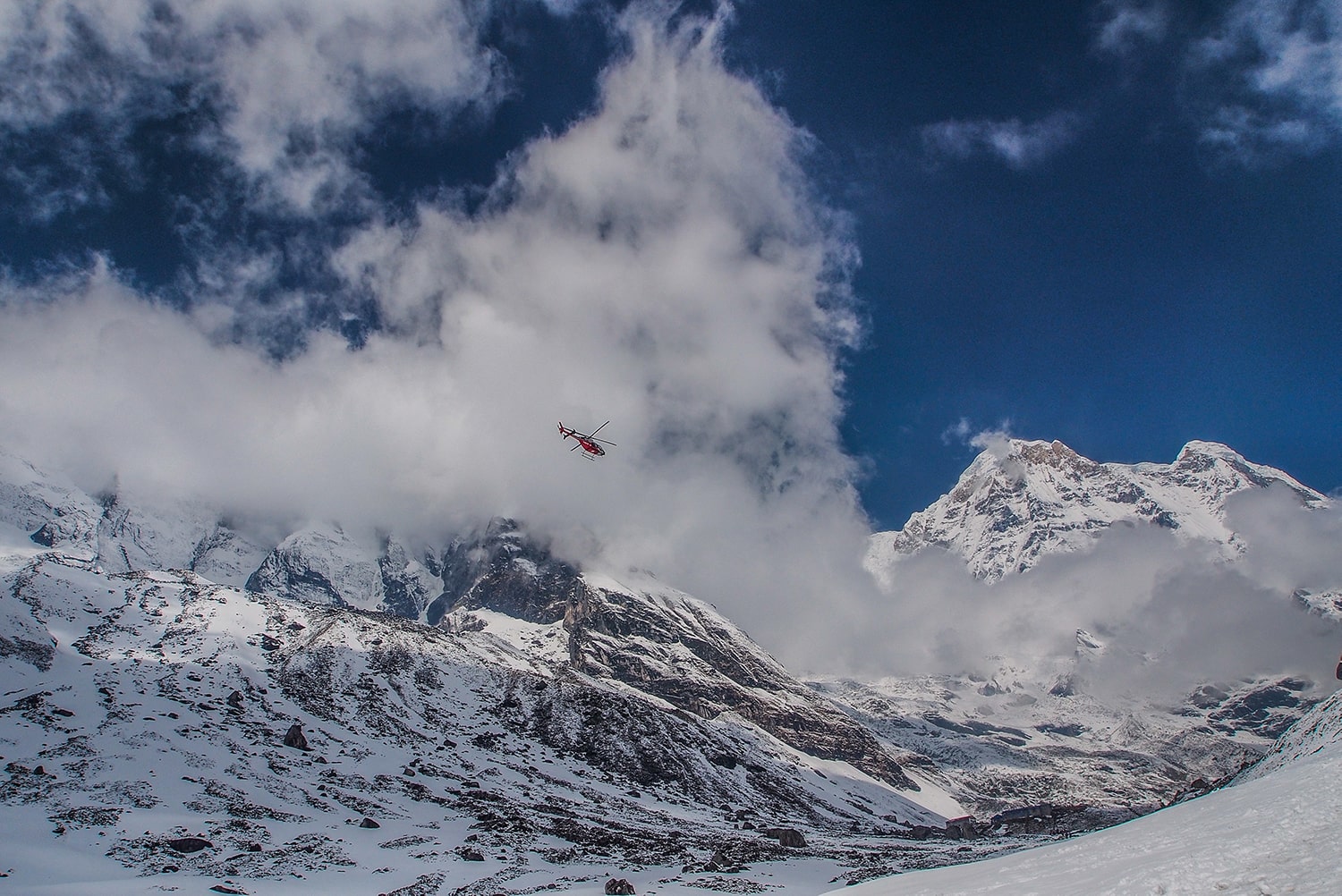 nepal helicopter rescue