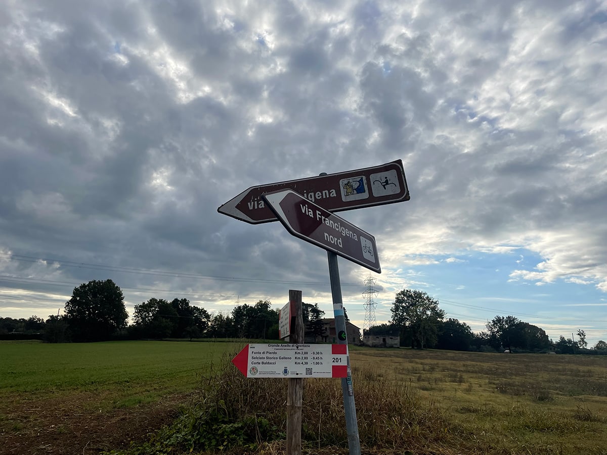 via francigena sign route