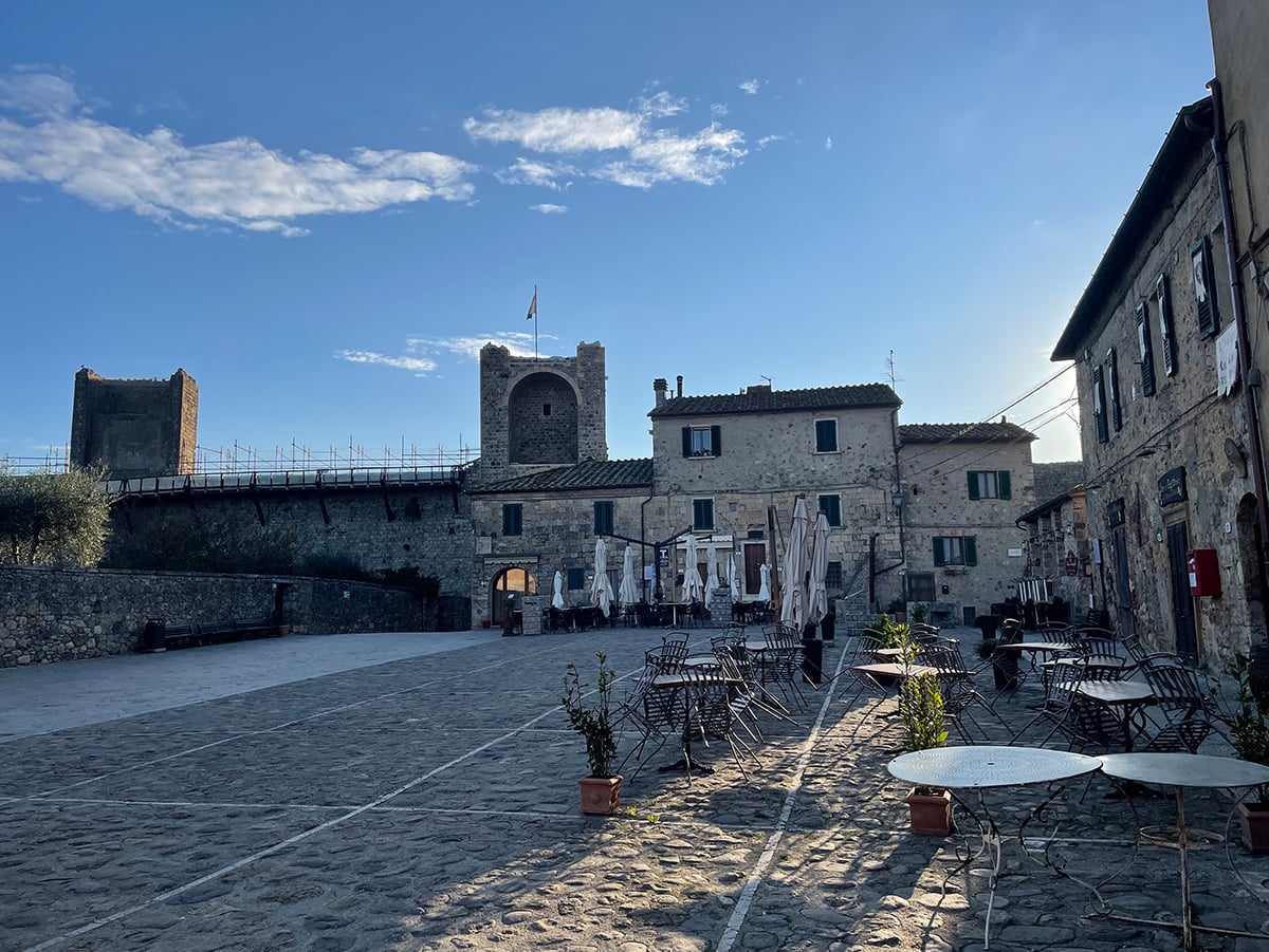 Monteriggioni town italy